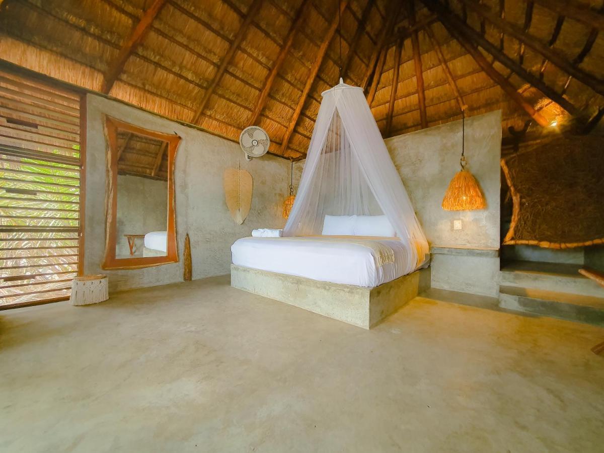 Cabanas Playa Condesa 图卢姆 外观 照片