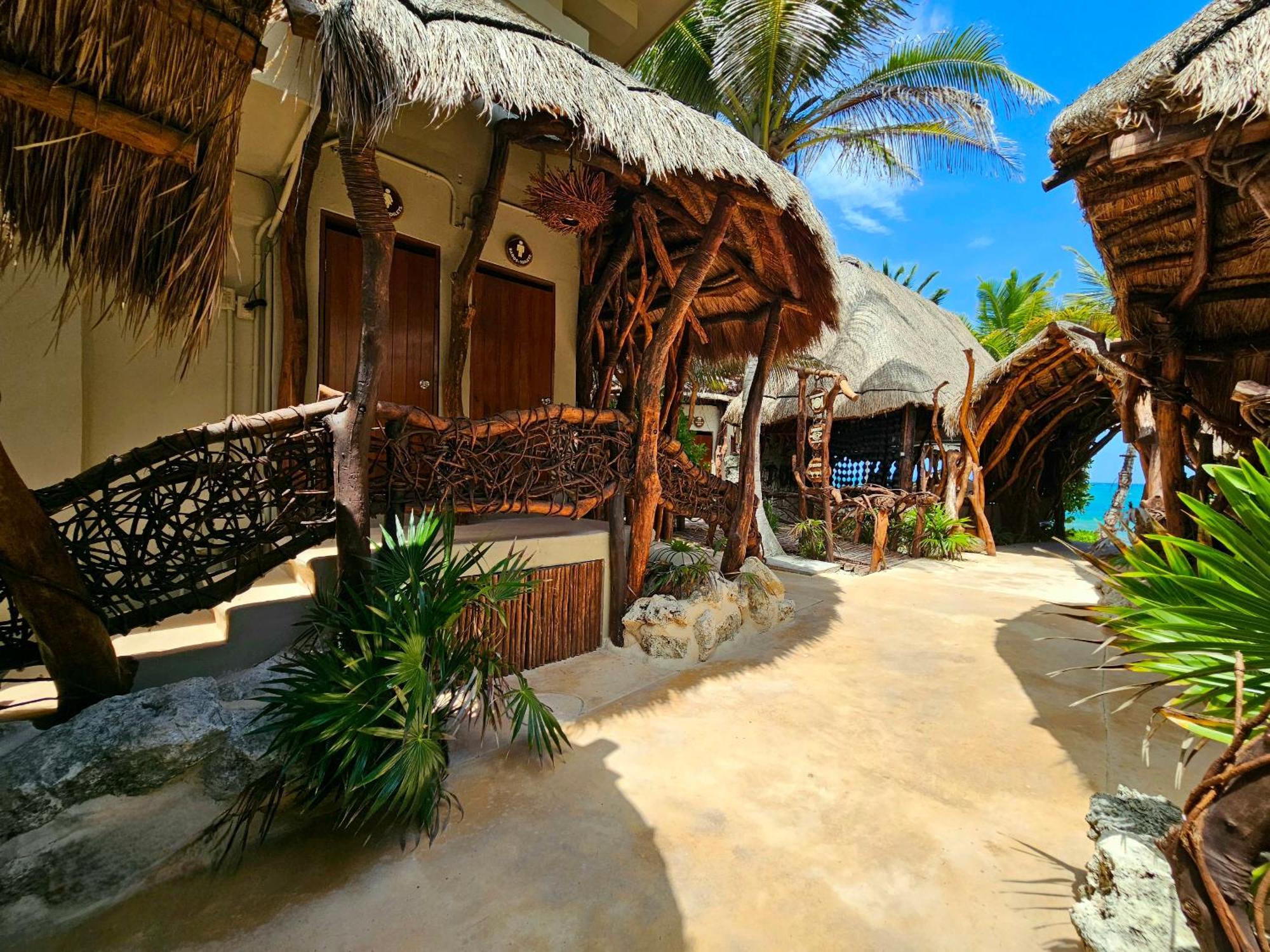 Cabanas Playa Condesa 图卢姆 外观 照片